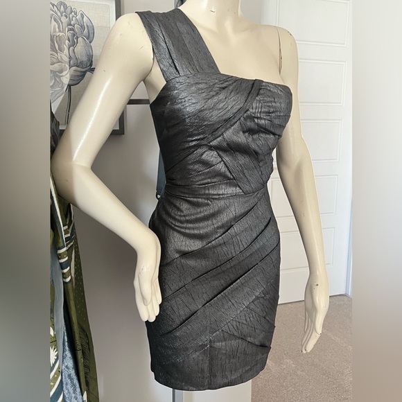 NWT Reiss Silver Gunmetal One Shoulder Mini Dress - Picture 8 of 8